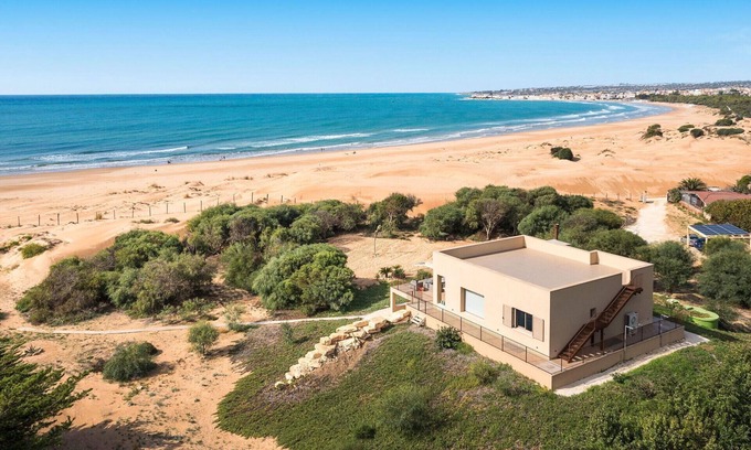 Scicli House | Casa Dafne - Sampieri ,Sicily