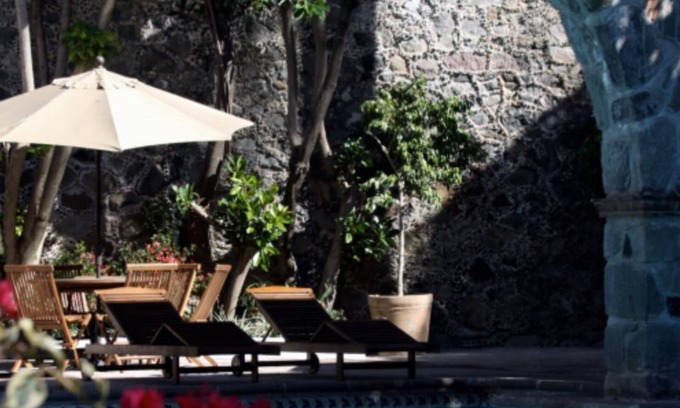 Rancho Cortes Bed & Breakfast | Casa de las Conchas