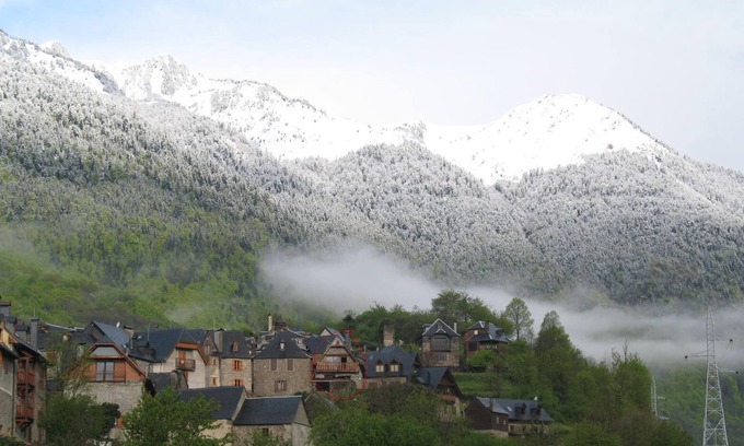 Las Bordas House | CASA DEL VALLE - Aranese house for 8 people