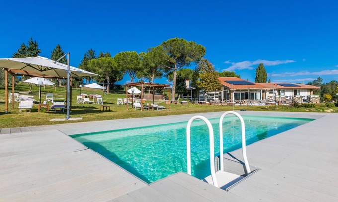 Chiocchio House | Casa di Palaia by Interhome