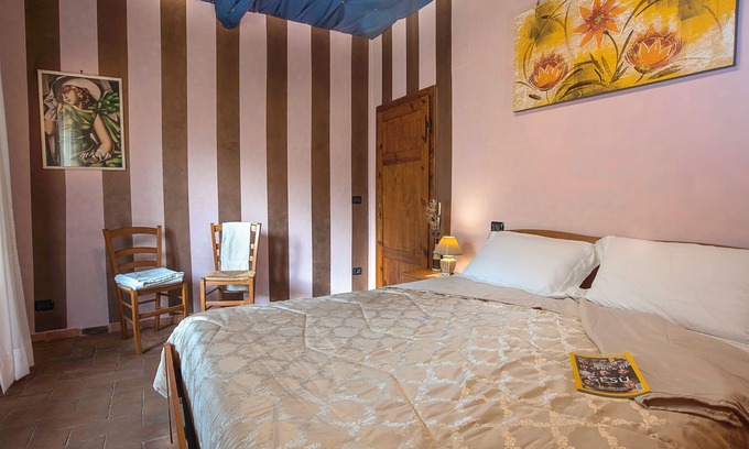 Poggibonsi Apartment | Casa di Pierina: the touch of the Artist. Enogastronomy and Romanticism