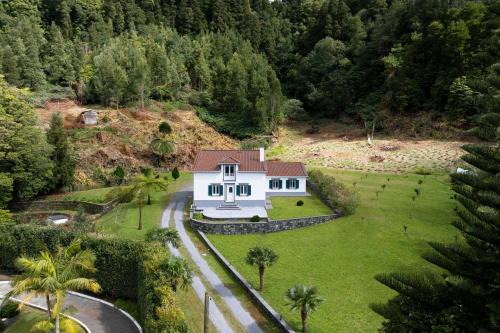 Furnas House | Casa do Dízimo