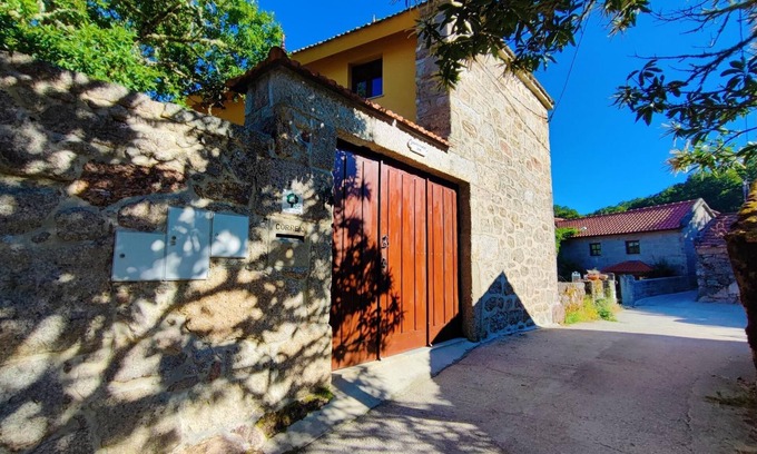 Castro Laboreiro Cottage | Casa do Penedo | Holiday Rental in Peneda-Gerês National Park