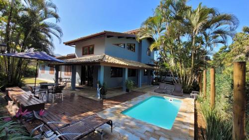 Itamambuca House | Casa em Itamambuca com piscina em frente a praia