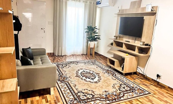 Lomas de Zamora House | Casa entera con patio, parrilla y cochera