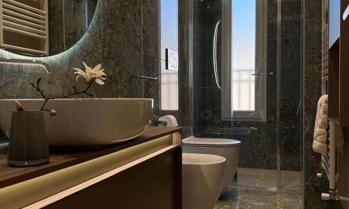Fiera Apartment | Casa Estia-MiCo, CityLife, San Siro, Metro M1 M5-elegance and confort in Milano