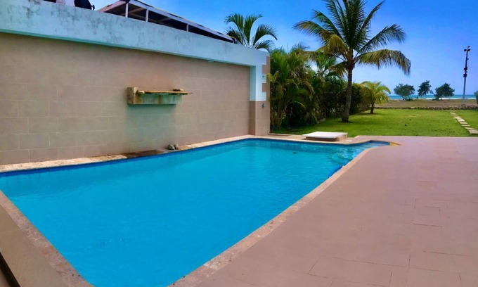 Arroyo de Piedra House | Casa Frente Al Mar