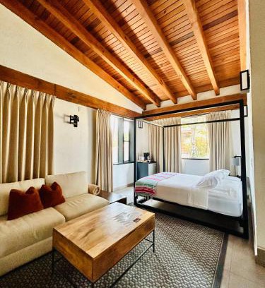 Valle de Bravo Bed & Breakfast | Casa Guapa Suite