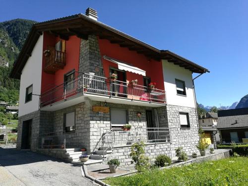 Croveo Apartment | Casa Il Glicine