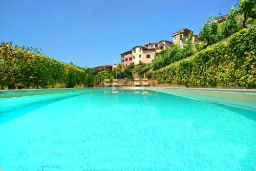 Villa Talla House | Casa immersa nella natura con piscina, AC e Wi-Fi 4