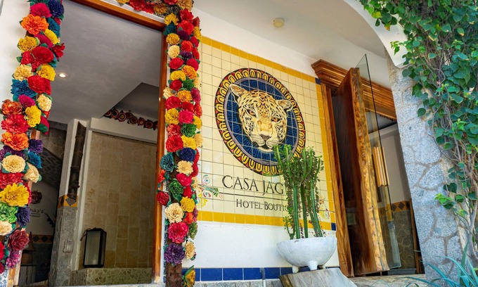 Boulevard Barra Vieja Hotel | Casa Jaguar Hotel & Boutique