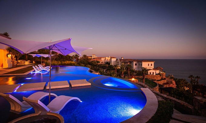 Palmilla Villa | Casa Katrina: Sophisticated Hilltop Retreat, Stunning Ocean Views, Infinity Pool, Palmilla Luxury