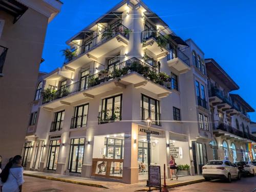 Casco Viejo Apartment | Casa Lourdes By Acomodocasco Viejo-large Groups!