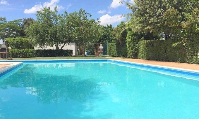 Campagnatico House | Casa Maggiorana A: A characteristic and welcoming cottage surrounded by the greenery, with Free WI-FI.