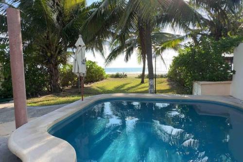 Ixtapa - Zihuatanejo Villa | Casa Mana: Beachfront Home w/pool on Playa Blanca