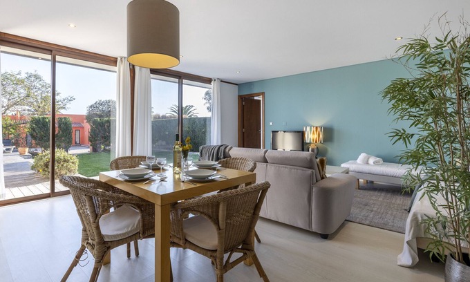 Sagres House | Casa Miró - with private pool!