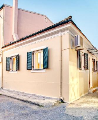 Corfu Town House | CASA MIRKA Corfu Petite Maisonette