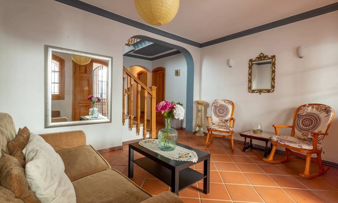 Ardales House | Casa Mora + Caminito del Rey (Ardales, Malaga)