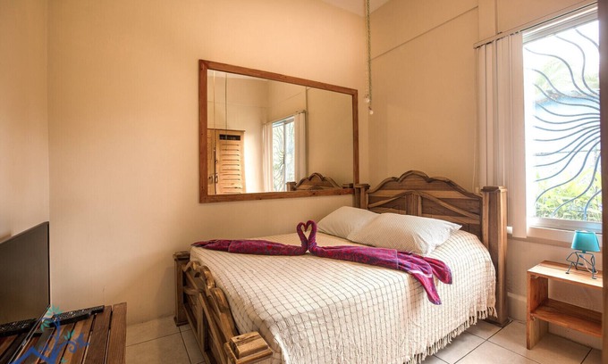 Puerto Viejo de Talamanca Ski Chalet | Casa Pan Dulce Family-Friendly 3BR/2BA Near Puerto Viejo Beaches