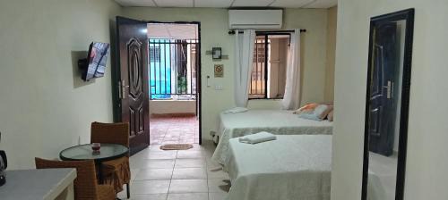 Tumba Vieja Apartment | Casa Real