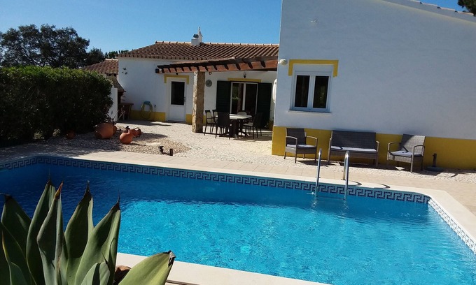 Aljezur Villa | Casa Rhonda, secluded villa, private pool, table tennis, bicycles