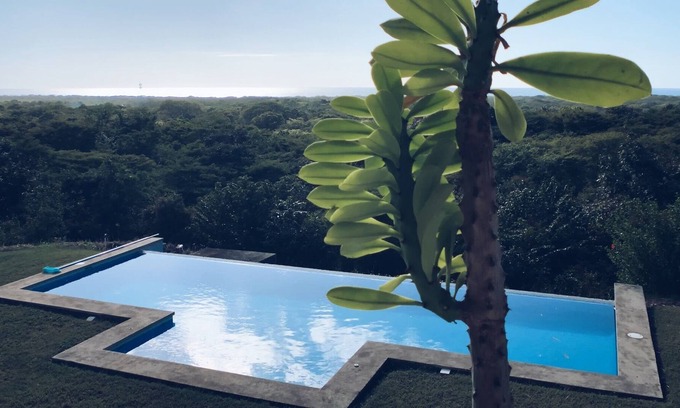 Los Pargos House | CASA ROMEO