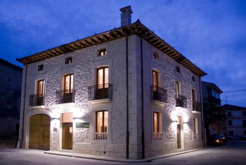 Pradena House | Casa rural Sierra de Prádena