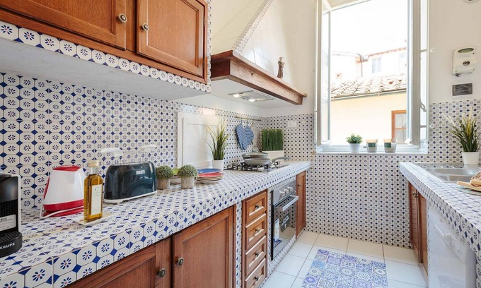 Lucca Historical Center Apartment | Casa Santa Croce in Lucca