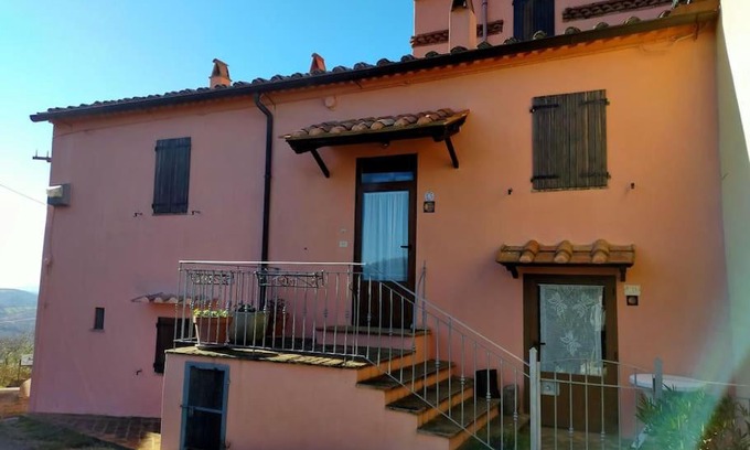 Poderetto Apartment | Casa Serena Country house in Tuscany.