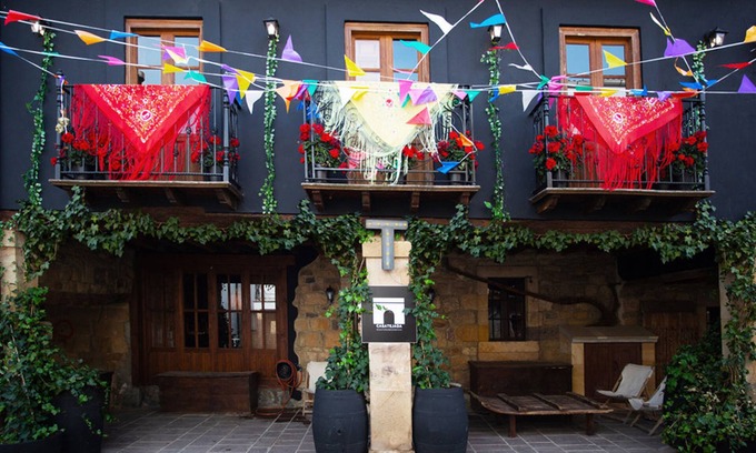 Valderredible House | Casa Tejada