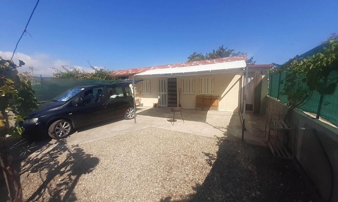 La Marana House | Casa Vacanze Indipendente, Parcheggio Interno e Giardino Privato Recintato