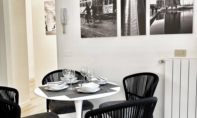 Porta Garibaldi Apartment | Casa Verga - Exclusive haven of style and elegance in Moscova