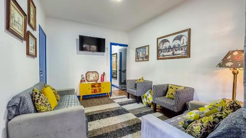 Vila Clementino House | Casarão 4 quartos próximo ao Shopping e Metrô de 7 a 23 hospedes