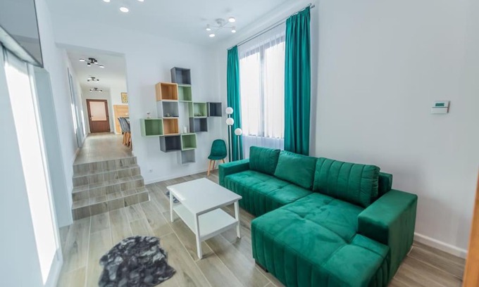 Rasnov Apartment | CasiAna Apartment