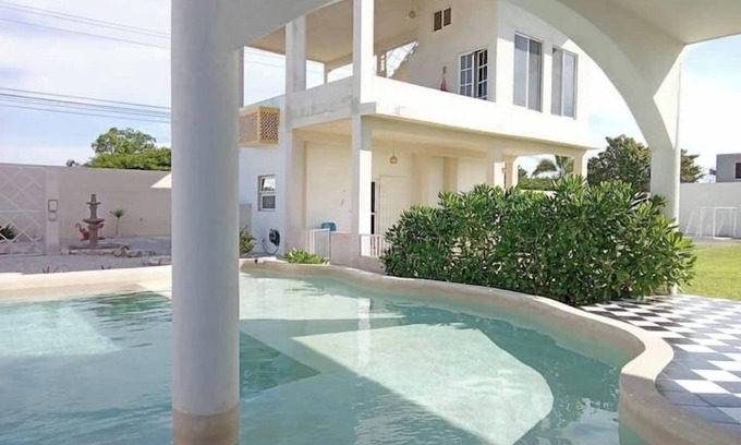 Chelem House | Casitas at 21 Summary
