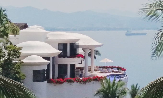 La Punta Villa | Castillo La Princesa-Spectacular Oceanfront Estate/Gated La Punta/Stunning Views