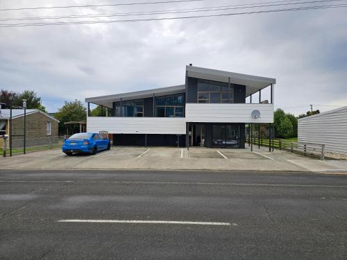 Owaka Apartment | Catlins area accommodation