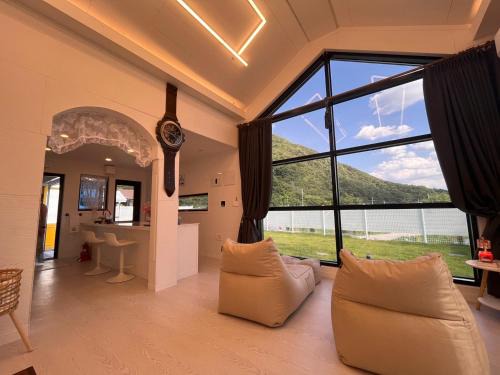 Chuncheon Cabin | CC Stay 씨씨스테이