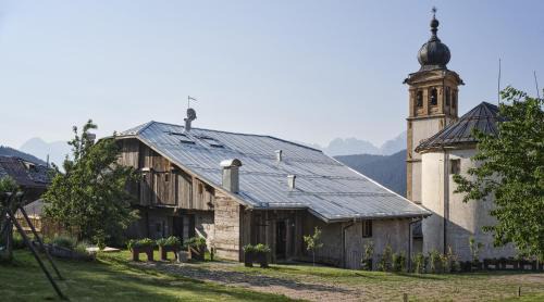 Dosoledo Ski Chalet | Cedä-M