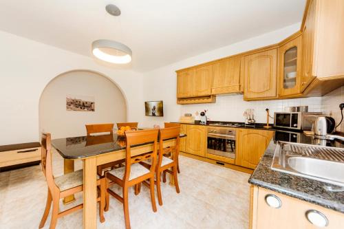 Msida Apartment | Central 3 Bedroom Entire Apartment Msida