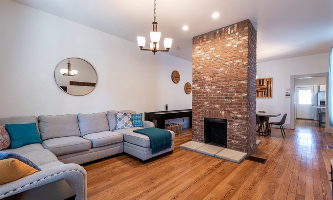 Clifton House | Central and charming