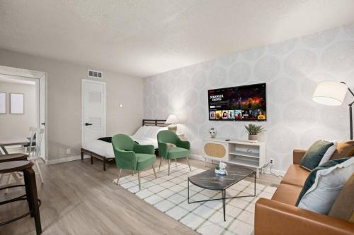 Hyde Park Apartment | Central & Cozy