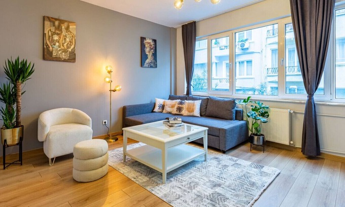 Nisantasi Apartment | Central Flat near Top Attractions in Nisantasi