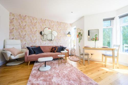Grangetown Apartment | Central Location - Riverside Gardens #2 by Tŷ SA
