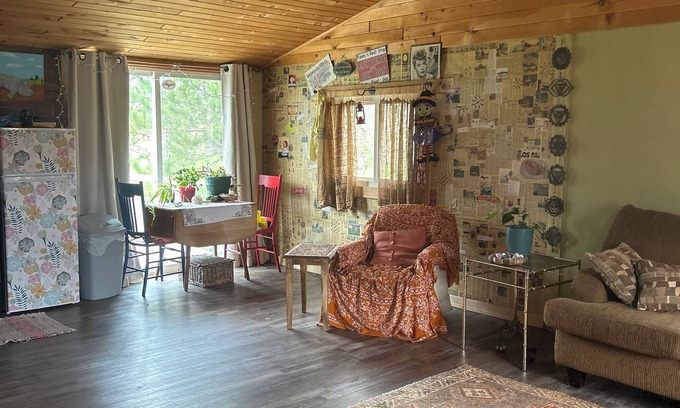 Trenary House | Centrally Located. With in 35 miles from Escanaba, Marquette and Munising.