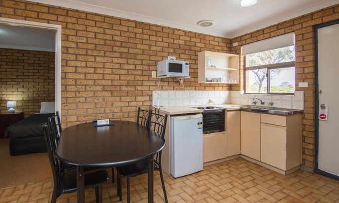 Cervantes Hotel | Cervantes Pinnacles Motel