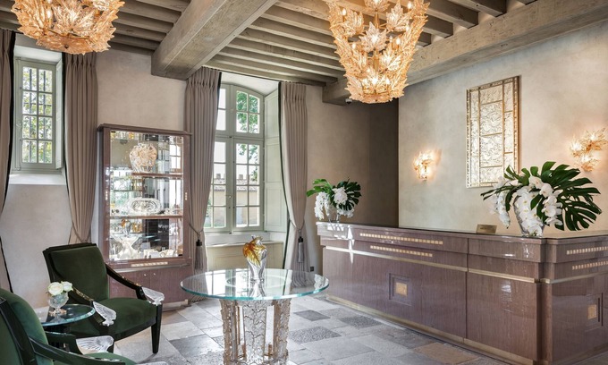 Bommes Hotel | Château Lafaurie-Peyraguey Hôtel & Restaurant LALIQUE