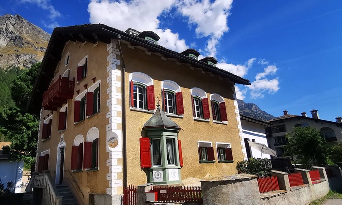 Sils-Maria Apartment | Holiday apartment Sils Baselgia (Sils im Engadin/Segl) for 1 - 7 persons with 4 bedrooms - Holiday