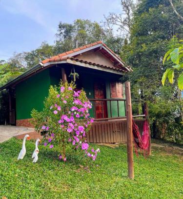 Lajinha House | Chalé da Flor