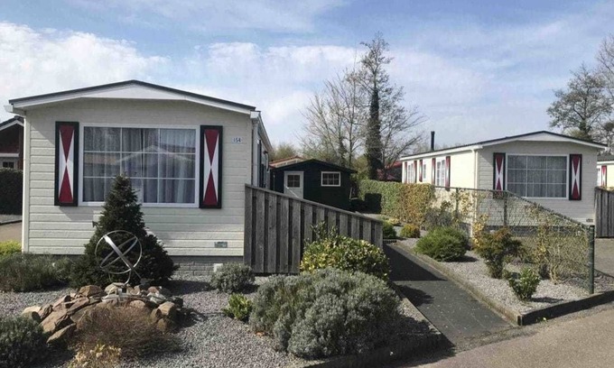 Sint-Annaland Resort | Chalet 152-154 - Four Bedroom Resort, Sleeps 8